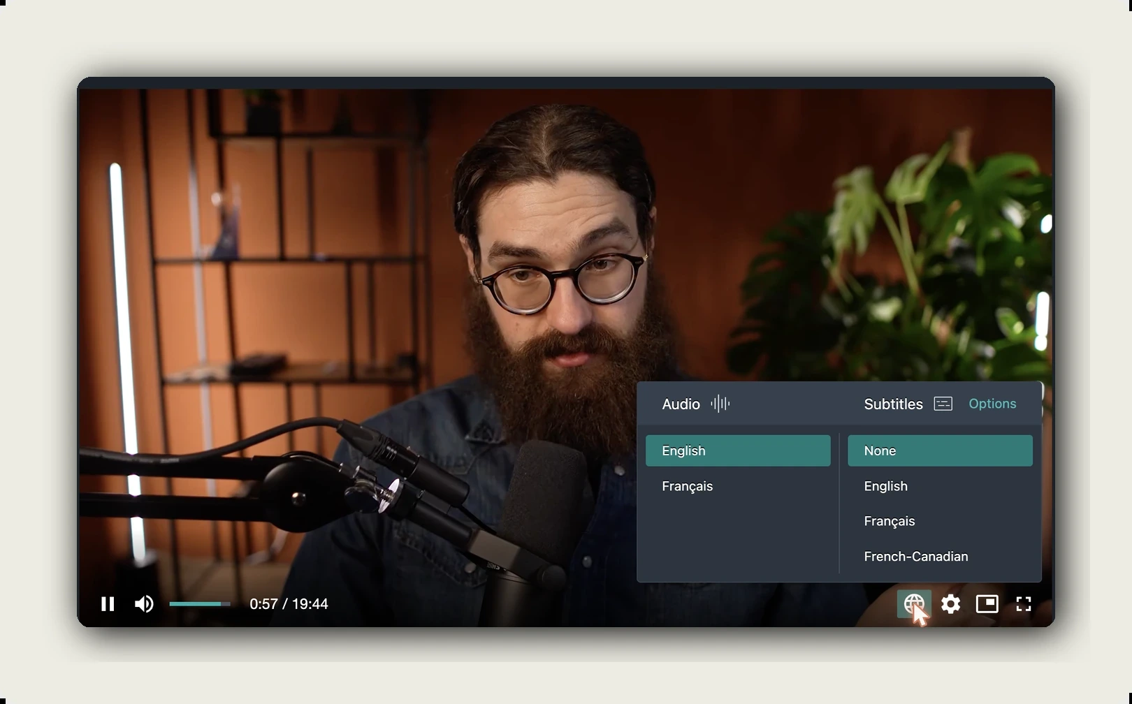 translate spanish video to english — alugha multilingual player with instant audio and subtitle language switching on one video